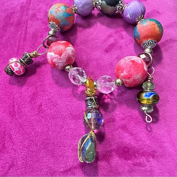 Handmade one-of-a-kind hand painted bracelet with charms ethnic tribal boho 3130 - Picture 5 of 9